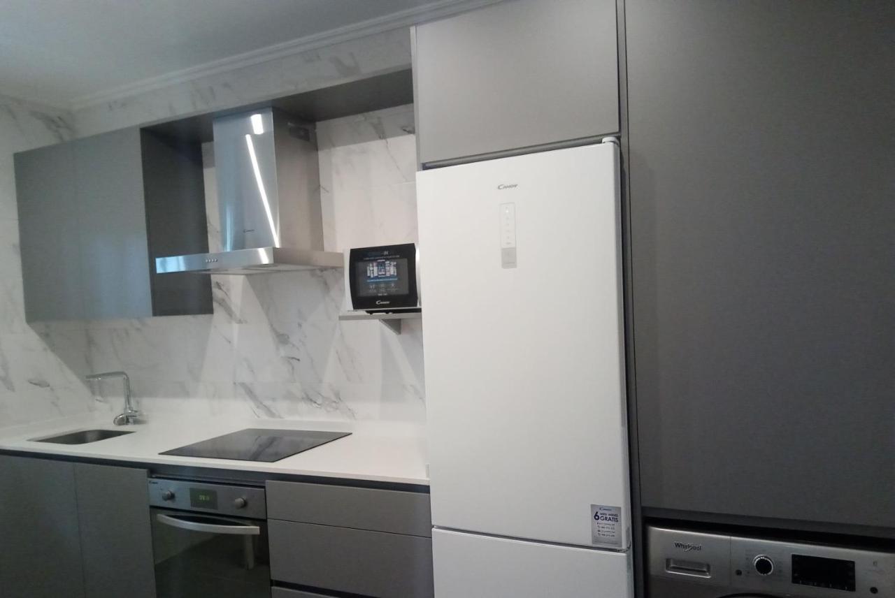 Coqueto Apartamento Frente Al Guggenheim ビルバオ エクステリア 写真
